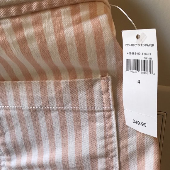 Gap Pink Striped Shorts - Picture 3 of 3